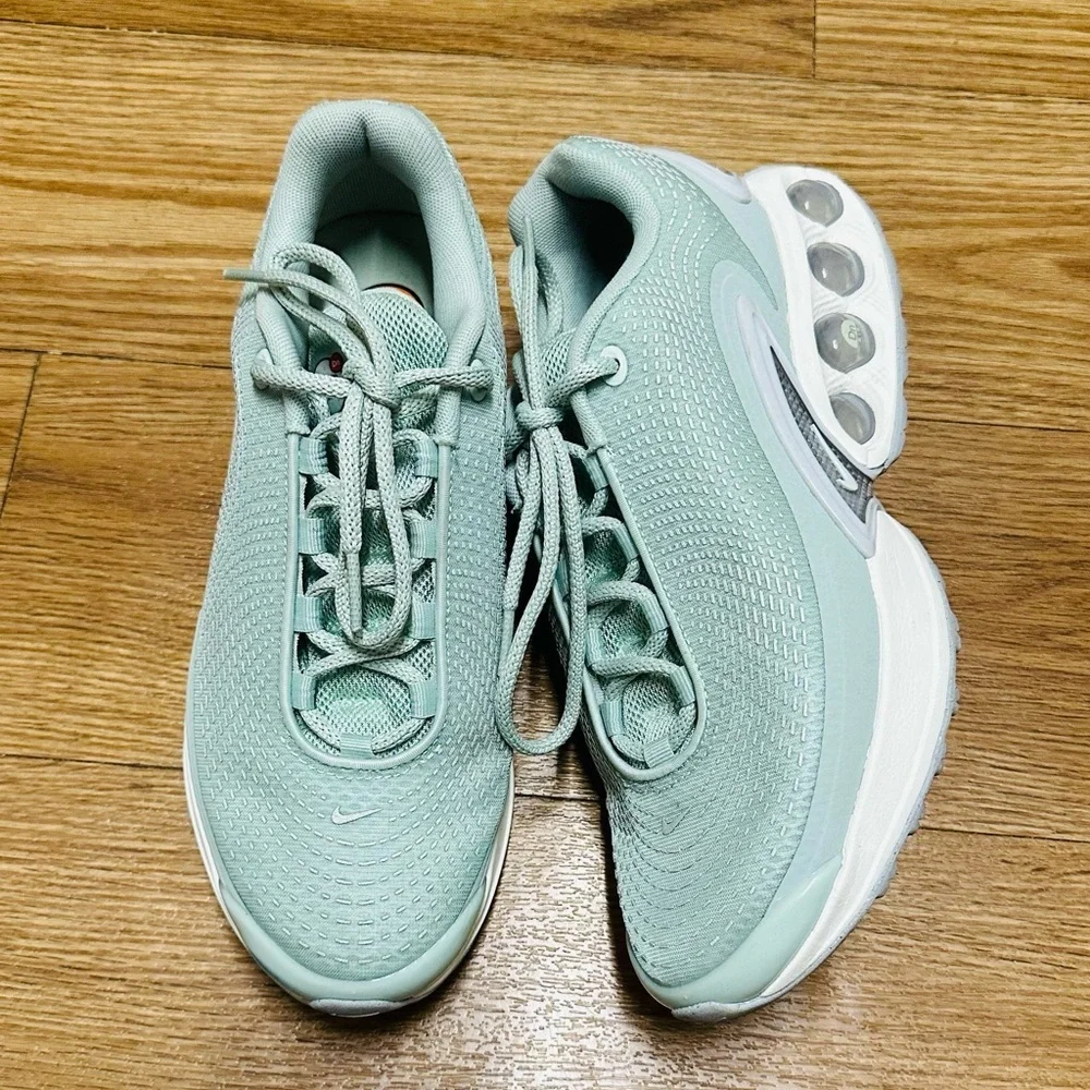 Nike Air Max DN Sneakers Mint Green